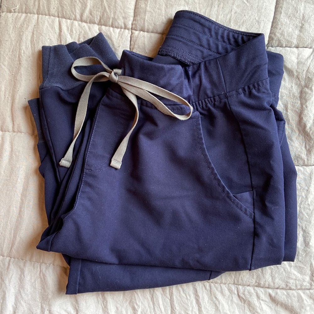 FIGS Zamora Joggers Navy Blue